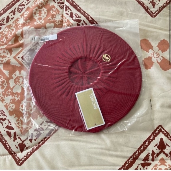 Michael Kors Accessories - Michael Kors Beret